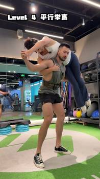 腰还撑得住？源哥恺嫂男友力测试！不亏是征服源哥的男人👍