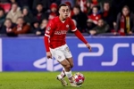 身价2000万欧，图片报：德斯特可胜任两个边路，拜仁确实对其有意