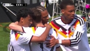 德国2-1再次领先美国！哈弗茨禁区内做球，萨内跟进打门得手！